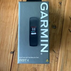 Garmin Vivofit 4